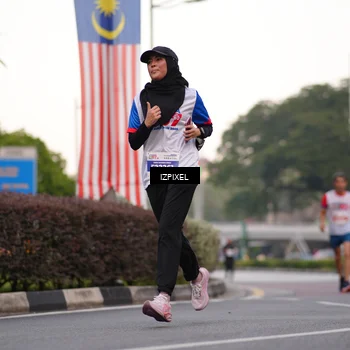 Runner Photo 4671552