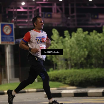 Runner Photo 4671561