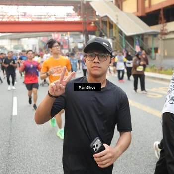 Runner Photo 4671566