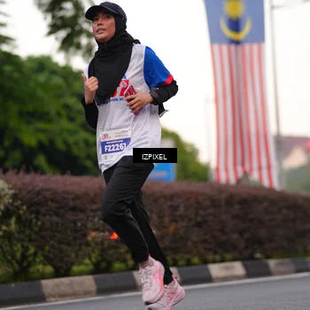 Runner Photo 4671598
