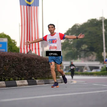 Runner Photo 4671611