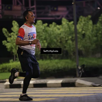 Runner Photo 4671634