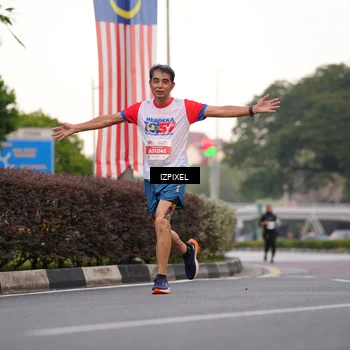 Runner Photo 4671636