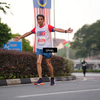 Runner Photo 4671663