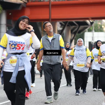 Runner Photo 4671695