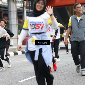 Runner Photo 4671708