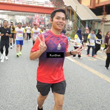 Runner Photo 4671723