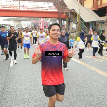 Runner Photo 4671744