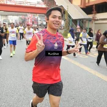 Runner Photo 4671773