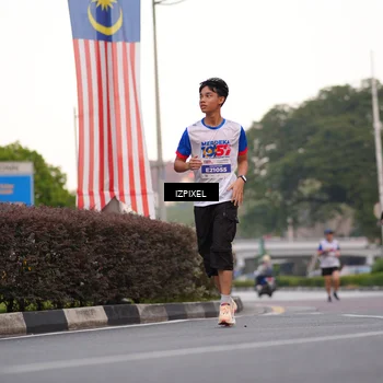 Runner Photo 4671779