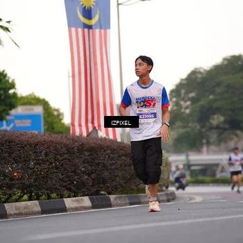 Runner Photo 4671786