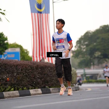 Runner Photo 4671806