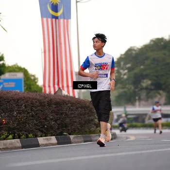 Runner Photo 4671819