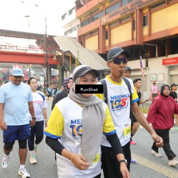 Runner Photo 4671845