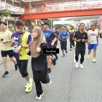 Runner Photo 4671895