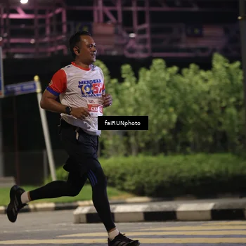 Runner Photo 4671995