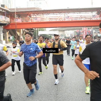 Runner Photo 4671996