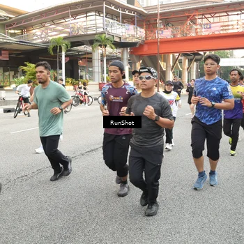 Runner Photo 4672027