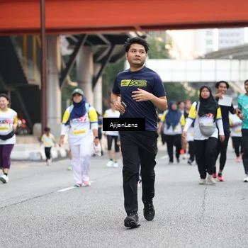 Runner Photo 4672071