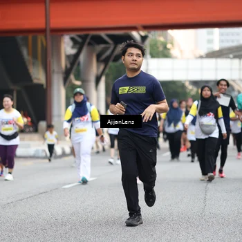 Runner Photo 4672085
