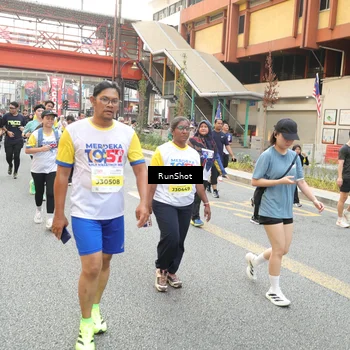 Runner Photo 4672111