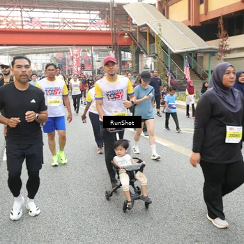Runner Photo 4672151