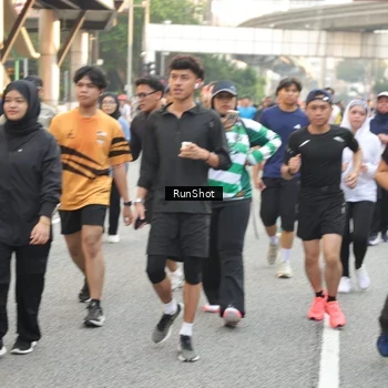Runner Photo 4672229