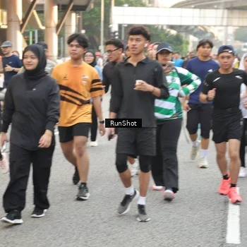 Runner Photo 4672230