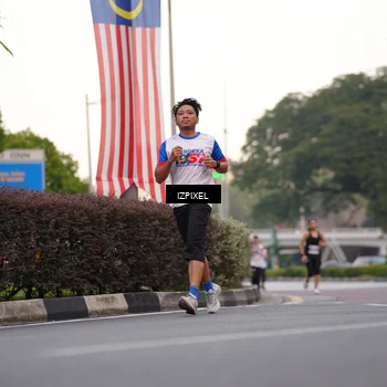 Runner Photo 4672256