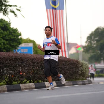 Runner Photo 4672296