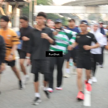 Runner Photo 4672297