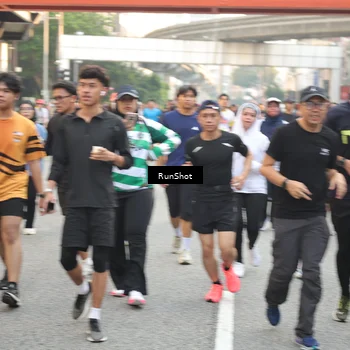 Runner Photo 4672298