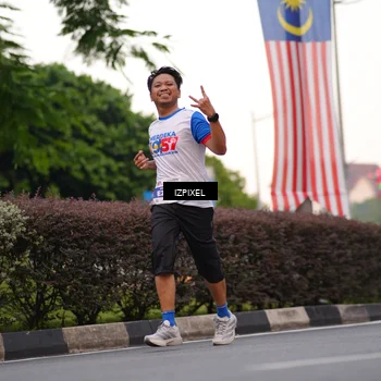 Runner Photo 4672346