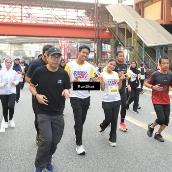 Runner Photo 4672365