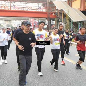 Runner Photo 4672381