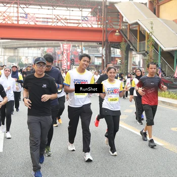 Runner Photo 4672396