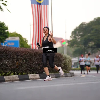 Runner Photo 4672425
