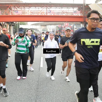 Runner Photo 4672446