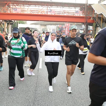 Runner Photo 4672456