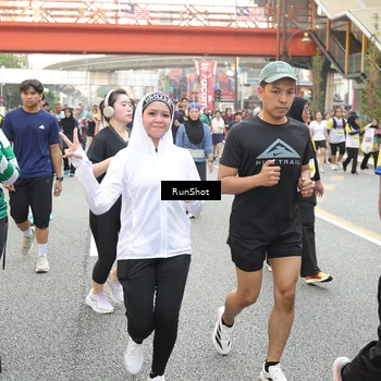Runner Photo 4672490