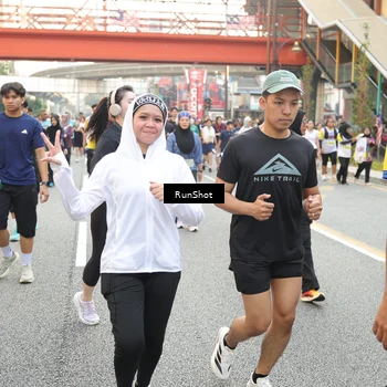 Runner Photo 4672509
