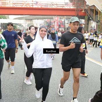 Runner Photo 4672512