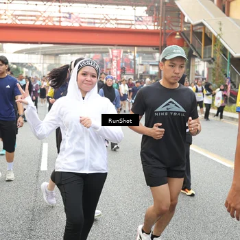 Runner Photo 4672548