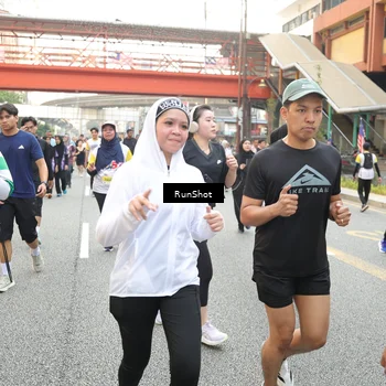 Runner Photo 4672590