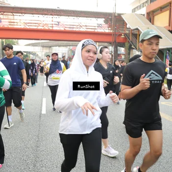 Runner Photo 4672599