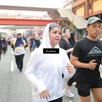 Runner Photo 4672668