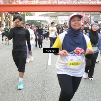 Runner Photo 4672697