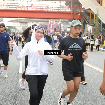Runner Photo 4672710
