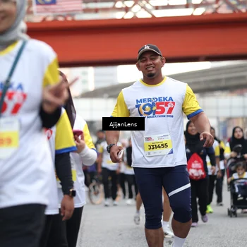 Runner Photo 4672718