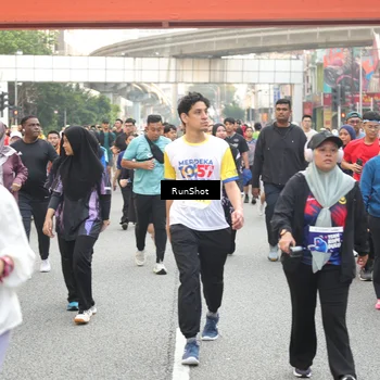 Runner Photo 4672798